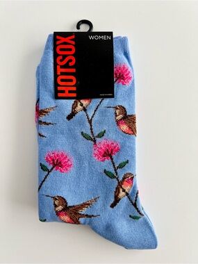 Hot Sox Women's Light Blue Crew Socks with Pink Floral & Hummingbird Motif